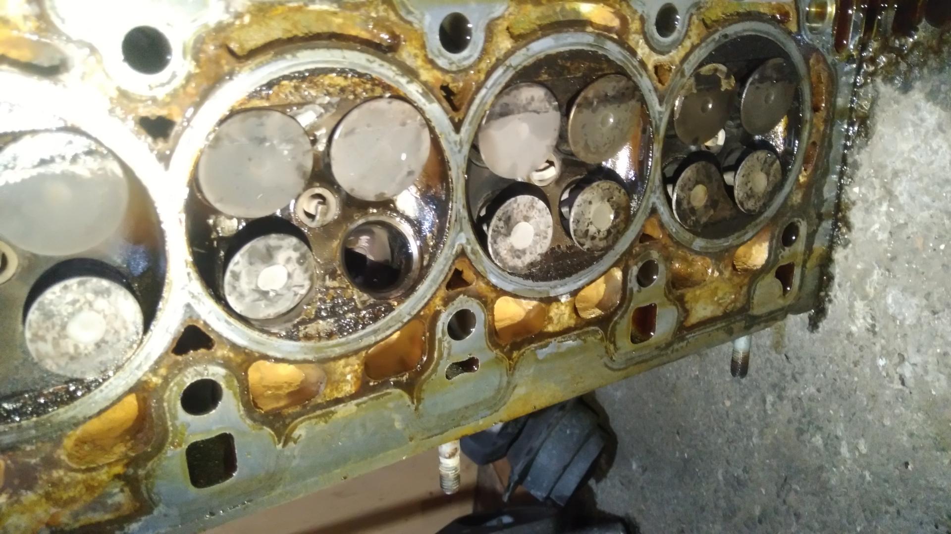 عکس تعمیرگاه تخصصی خودرو ابوالفتحی