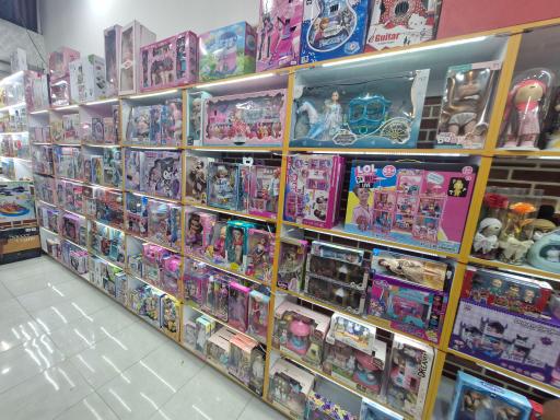 عکس فروشگاه اسباب بازی کودک پارسی