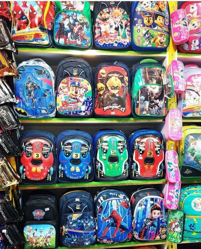 عکس فروشگاه کیف و کلاه بایرام نژاد