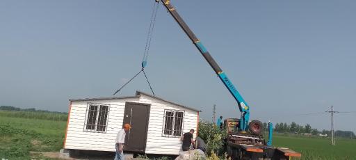 عکس جرثقیل شبانه روزی پوراسماعیلی