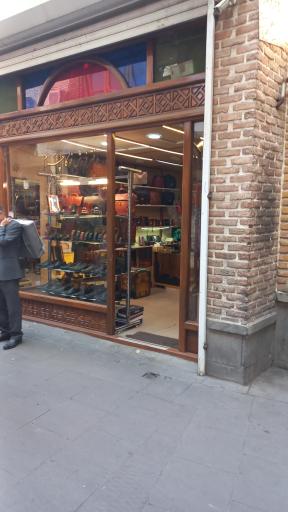 دفتر فروش فوکا چرم