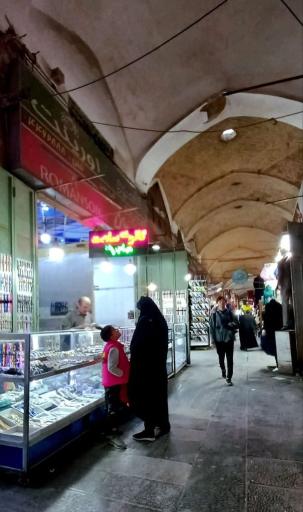 عکس گالری ساعت مهاجری 