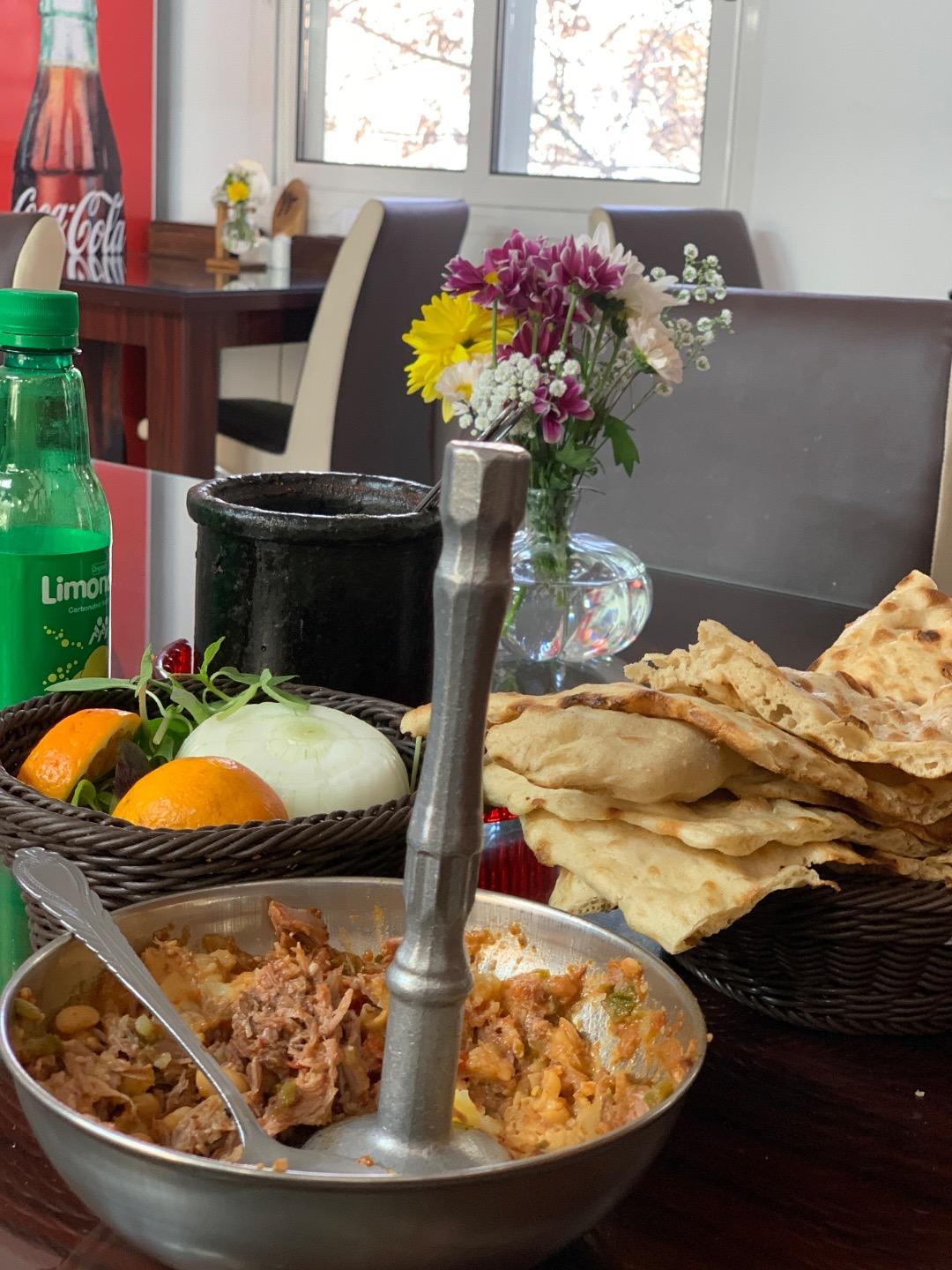 عکس رستوران ریحون