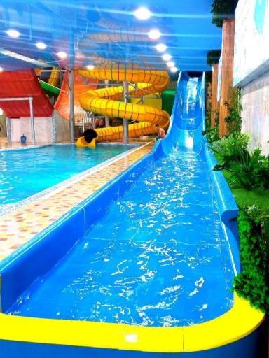 عکس پارک آبی پاسارگاد