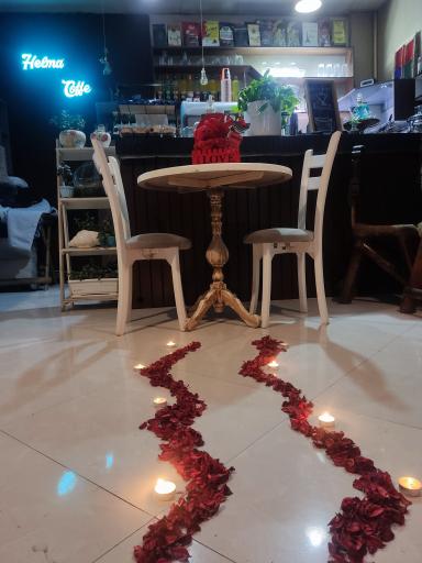 عکس کافه حلما 