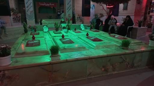 عکس مسجد فاطمه الزهرا (س) مرکز فرهنگی و موزه دفاع مقدس