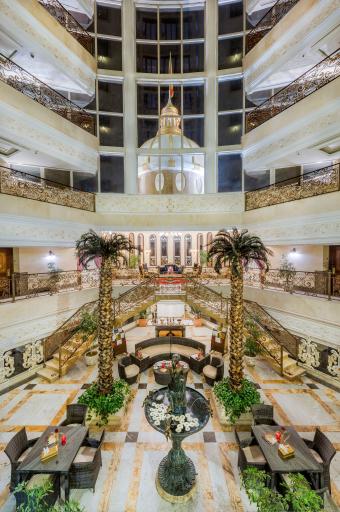 عکس هتل بین المللی گلدن پالاس