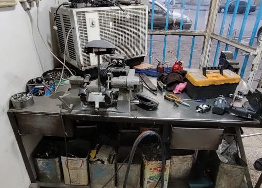 عکس قفل و کلیدسازی علی