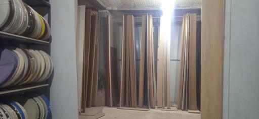 عکس تابان چوب