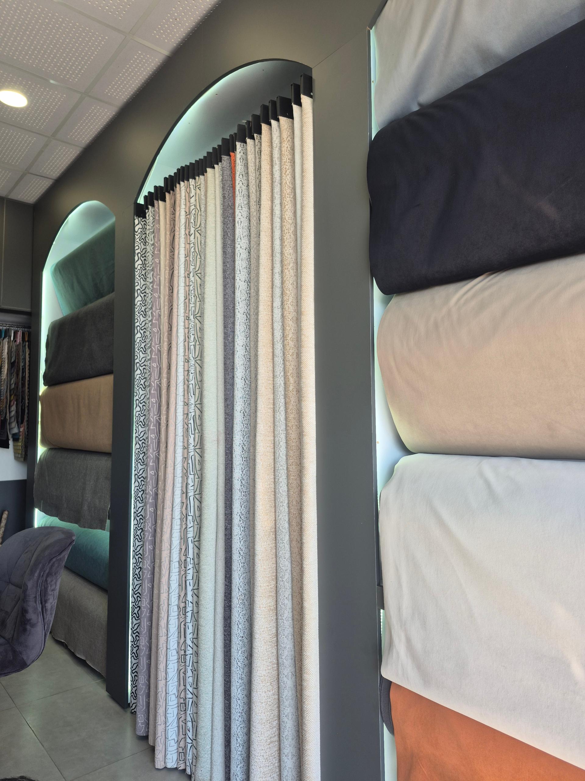 عکس پارچه مبلی زیتون 