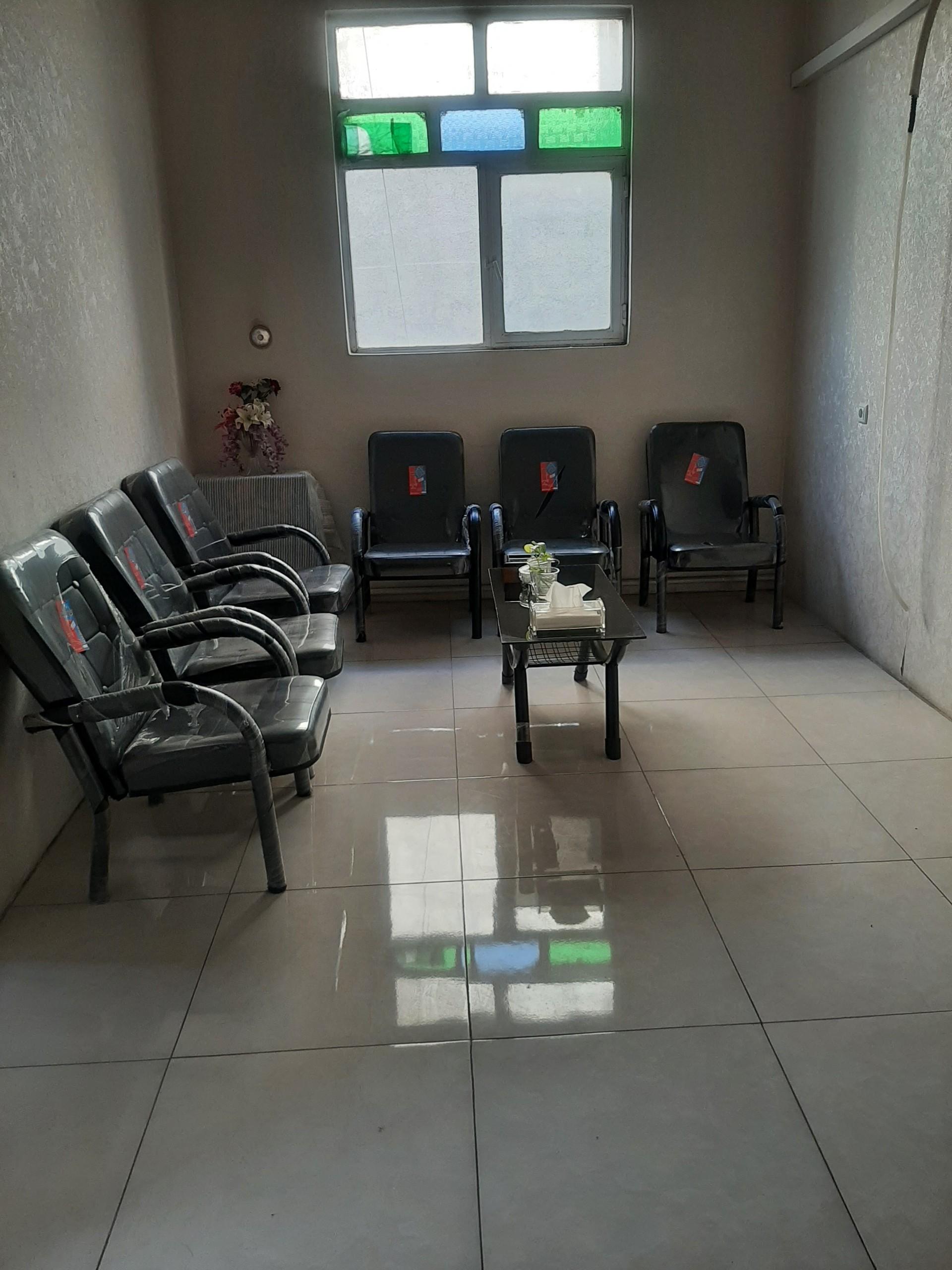 عکس دفتر اسناد رسمی شماره ۴۳ نسیم شهر(بهارستان)