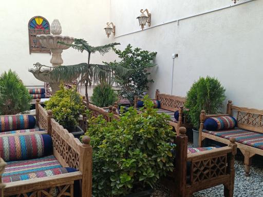 عکس سرای سنتی علی بابا