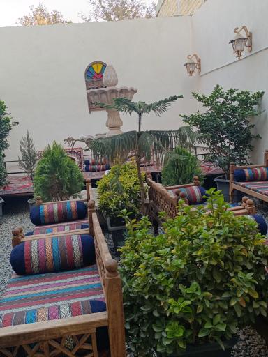 سرای سنتی علی بابا