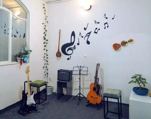 عکس آموزشگاه موسیقی کرشمه
