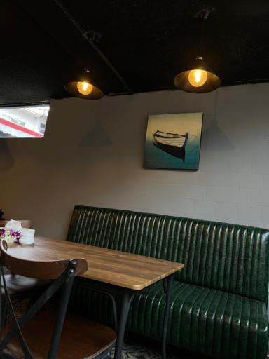 عکس کافه فانوس دریایی