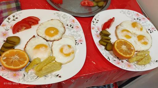 عکس کافه صبحانه عرشیان