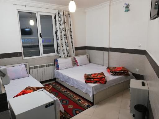 عکس مهمانپذیر خاتم