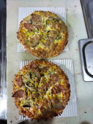 عکس پیتزا امیریه 