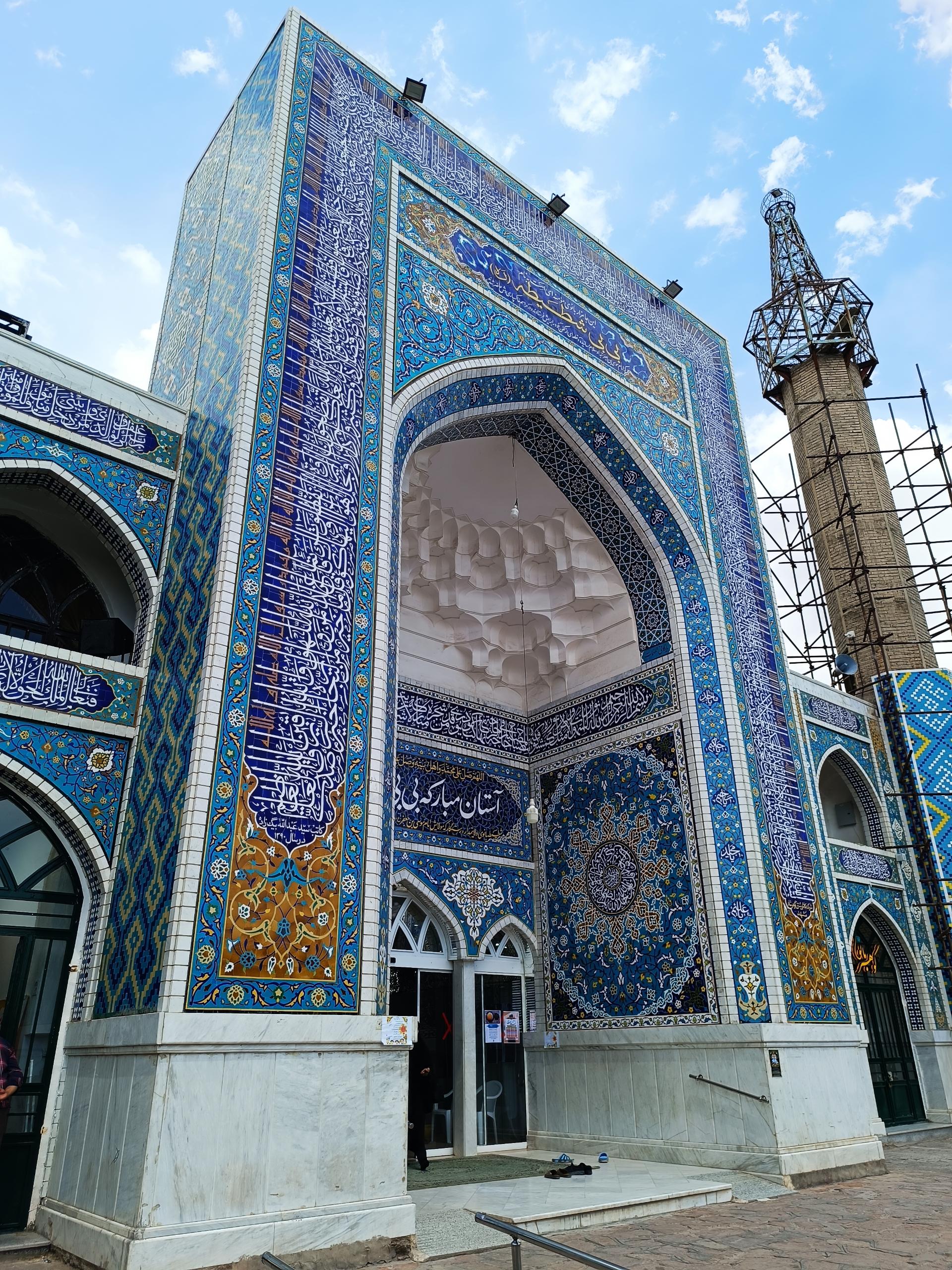 عکس آرامگاه بی بی شطیطه و بانو پسنده