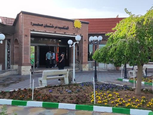 عکس مجتمع رفاهی درخشان صحرا