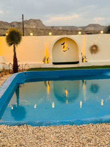 عکس اقامتگاه بومگردی وال