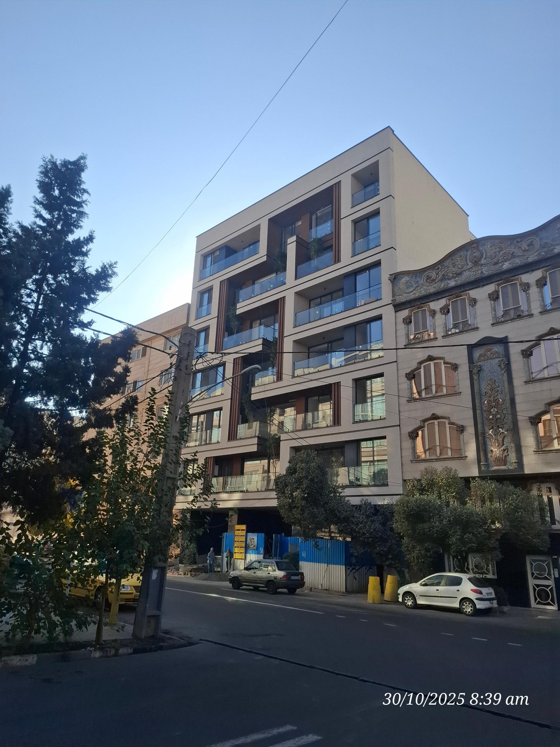 عکس مجتمع تاقدیس
