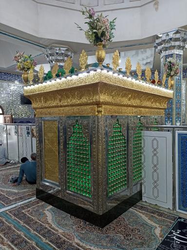 عکس آرامگاه بی بی شطیطه