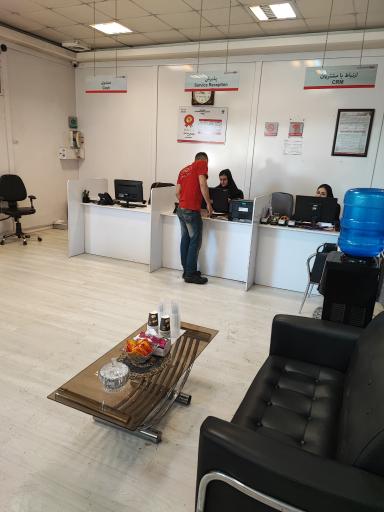 عکس نمایندگی مدیران خودرو سلامتیان