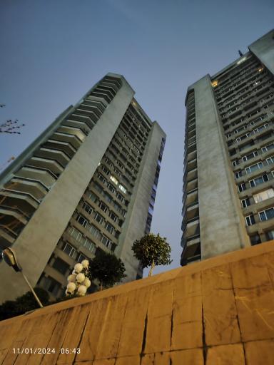 عکس مجتمع تجاری اسکان