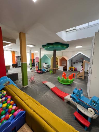 عکس کودکستان برین