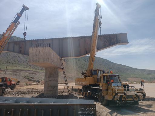 عکس جرثقیل شاهین 