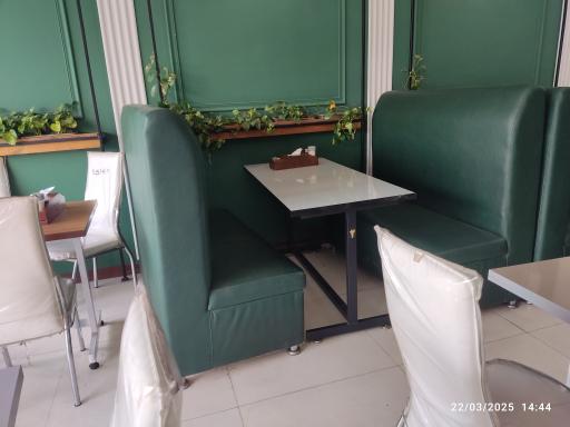 حلیم نیشابوری بامداد