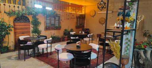 عکس کافه لژ ملودی