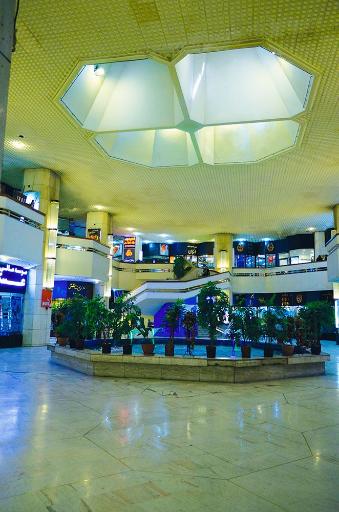 عکس مجتمع تجاری اسکان