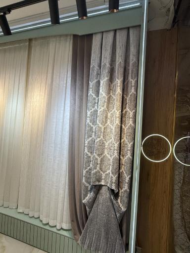 پرده سرای سهیل