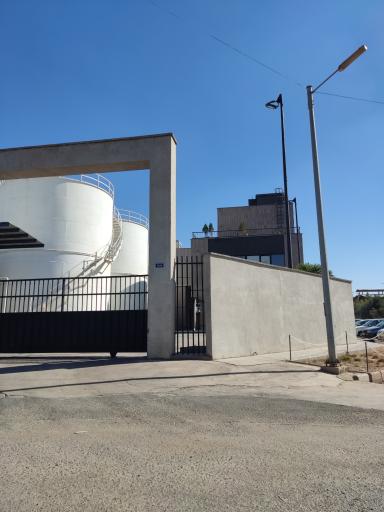 عکس کارخانه روغن فوکس ایرانیان