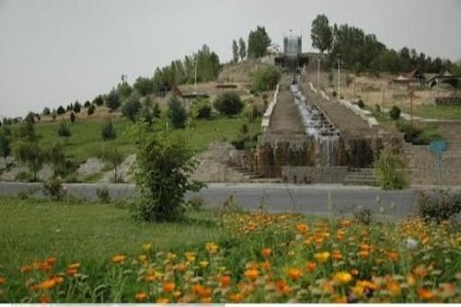 عکس آبشار مصنوعی پارک جنگلی داغلار باغی