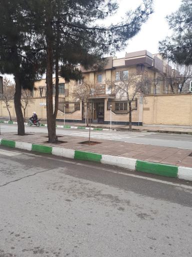 عکس اداره مهاجرت و گذرنامه