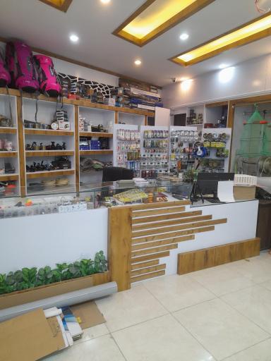 عکس فروشگاه لوازم شکار و ماهیگیری حرفه ای