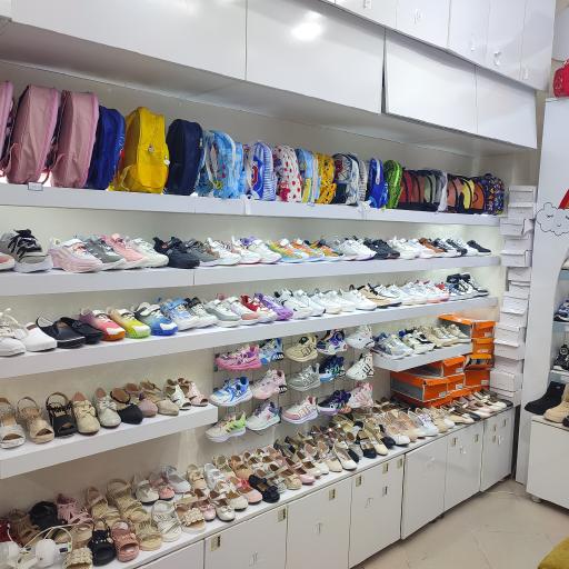 عکس کیف و کفش بچگانه رنگین کمون