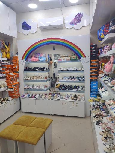 عکس کیف و کفش بچگانه رنگین کمون