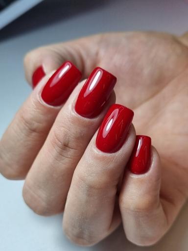 عکس سالن ناخن و مژه نیلوفر نکوئی