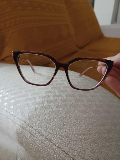 عکس عینک سازی و بینایی سنجی بارمان