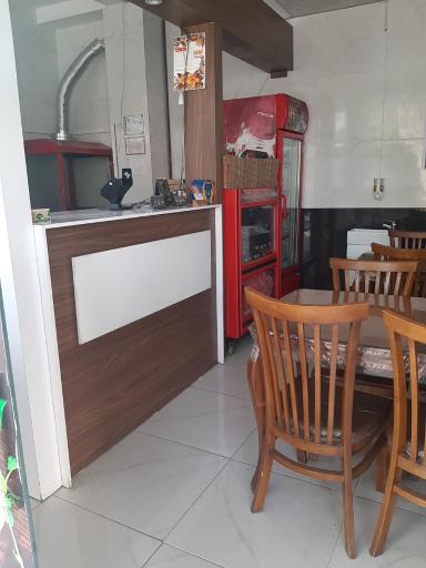 عکس پیتزا ساندویچ داتیس