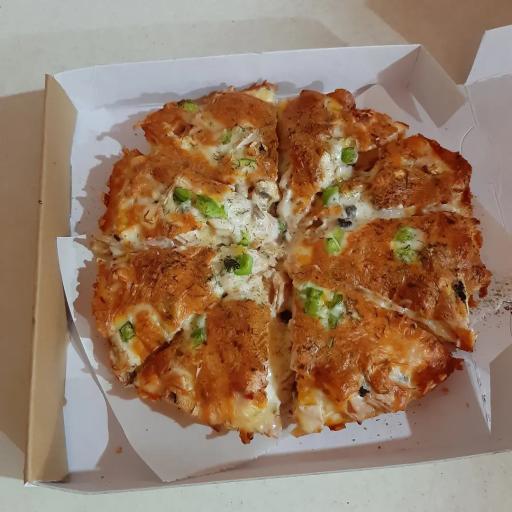 عکس پیتزا ساندویچ داتیس