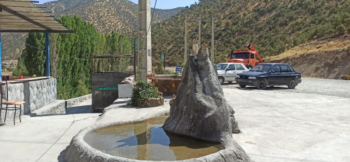 عکس چشمه آب معدنی شهید کاک جلال بارنامه