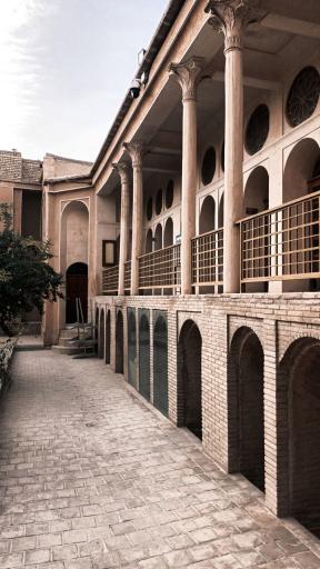 عکس دانشکده صنایع دستی