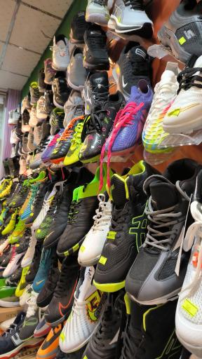 عکس فروشگاه لوازم ورزشی شهر ورزش