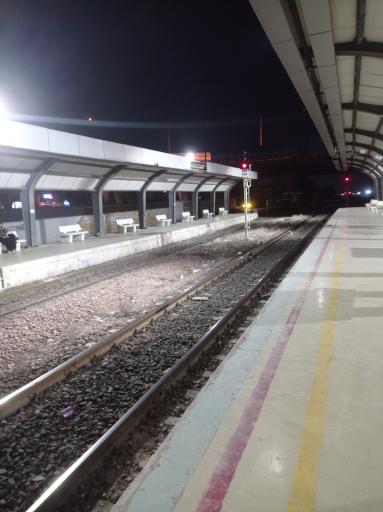 عکس ایستگاه راه آهن شهر قدس