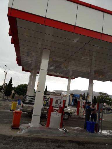 عکس پمپ بنزین تعاونی رابر